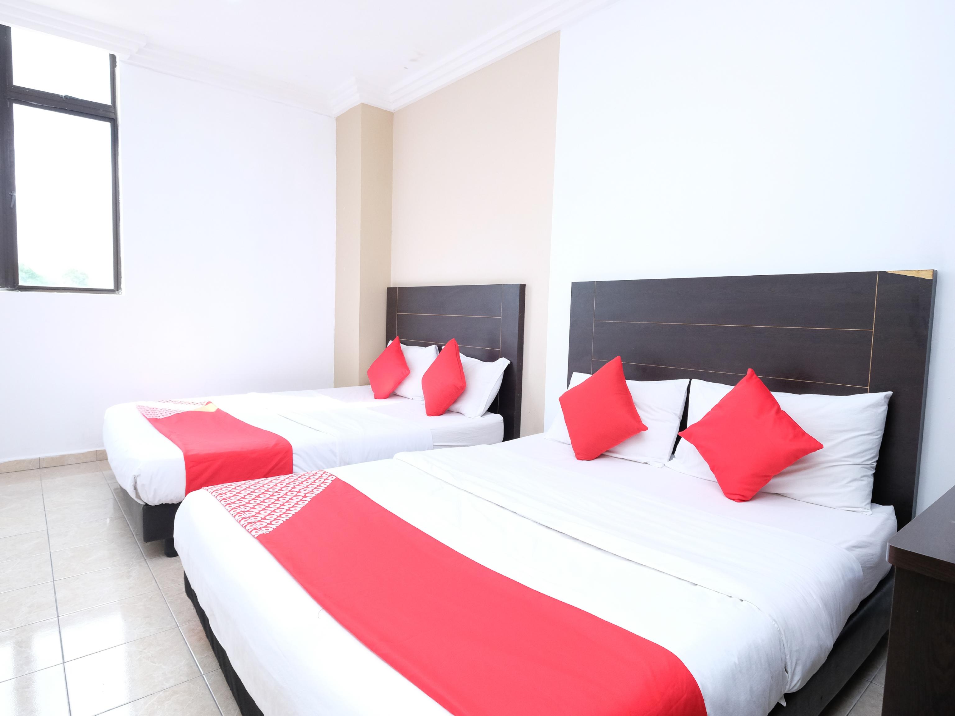 Oyo 717 Mr J Hotel Wakaf Che Yeh 2 Zewnętrze zdjęcie