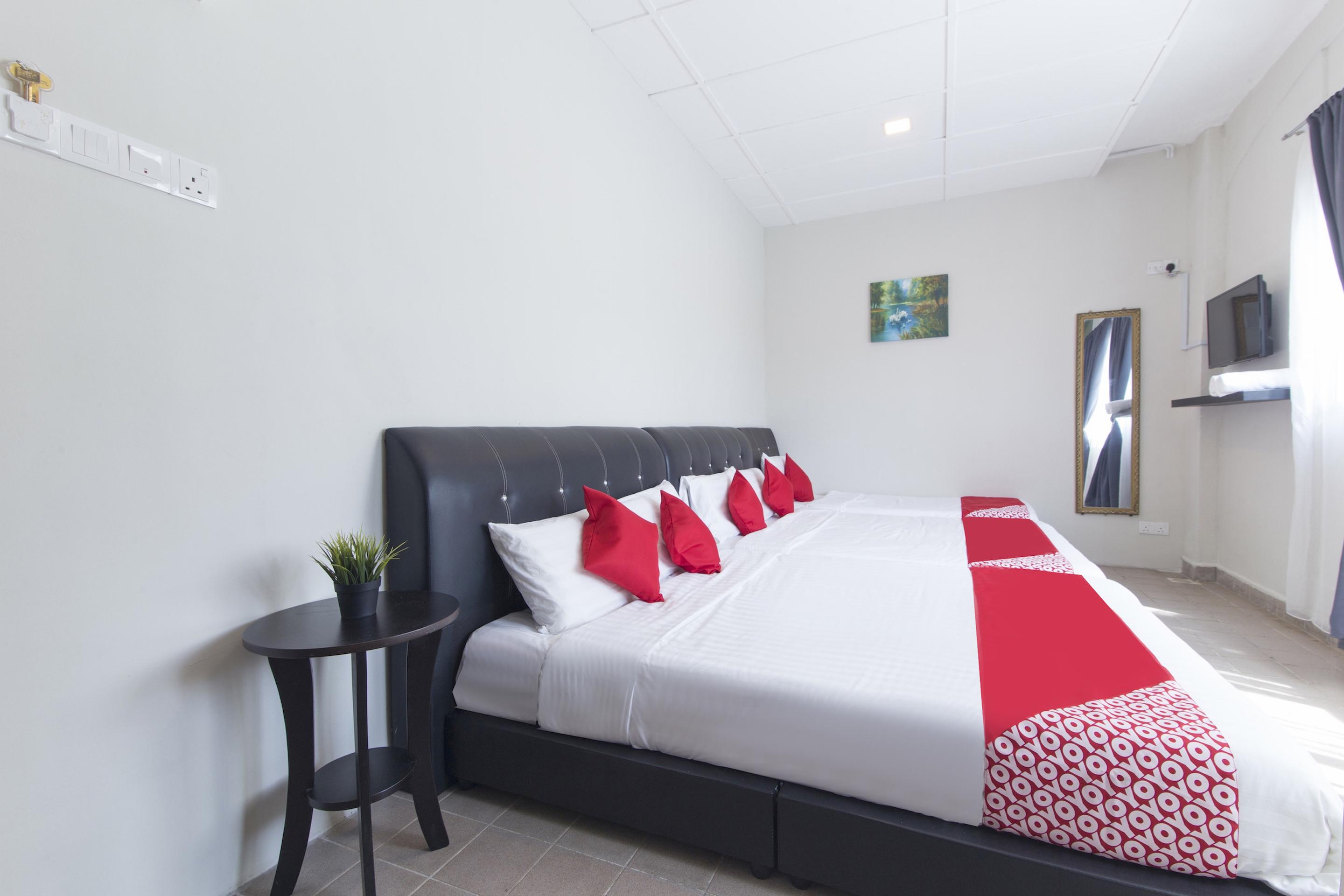 Oyo 717 Mr J Hotel Wakaf Che Yeh 2 Zewnętrze zdjęcie