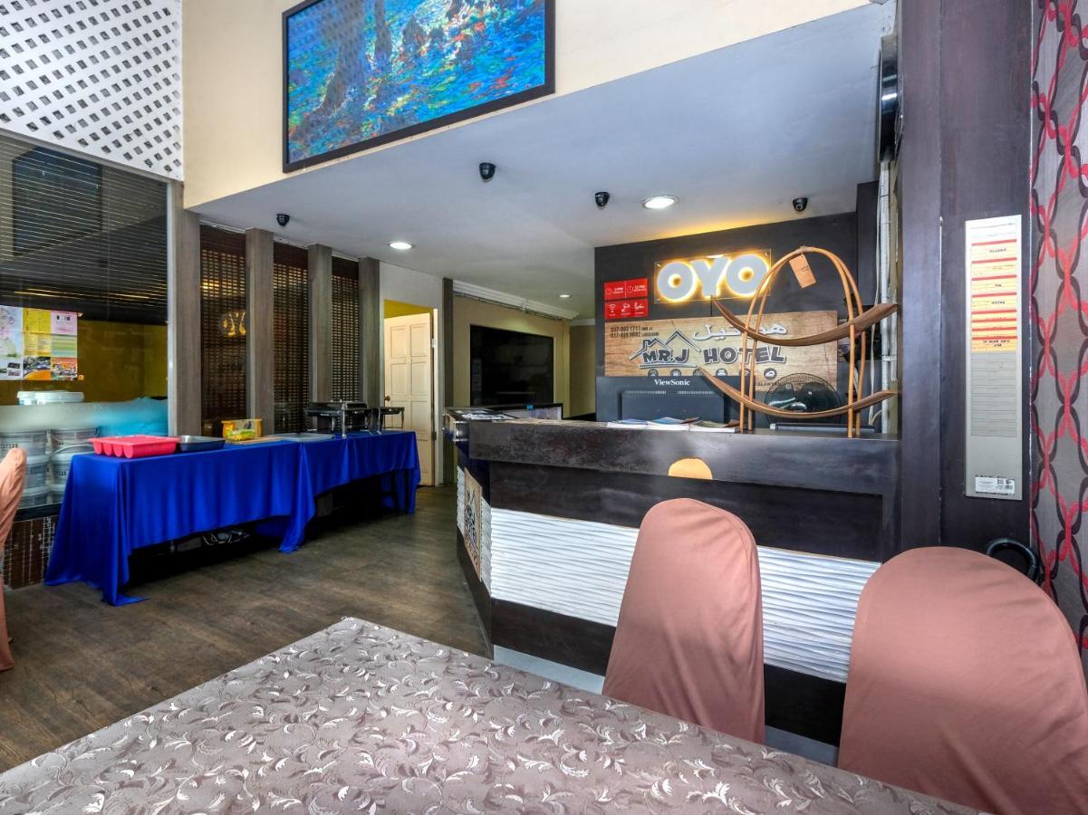 Oyo 717 Mr J Hotel Wakaf Che Yeh 2 Zewnętrze zdjęcie