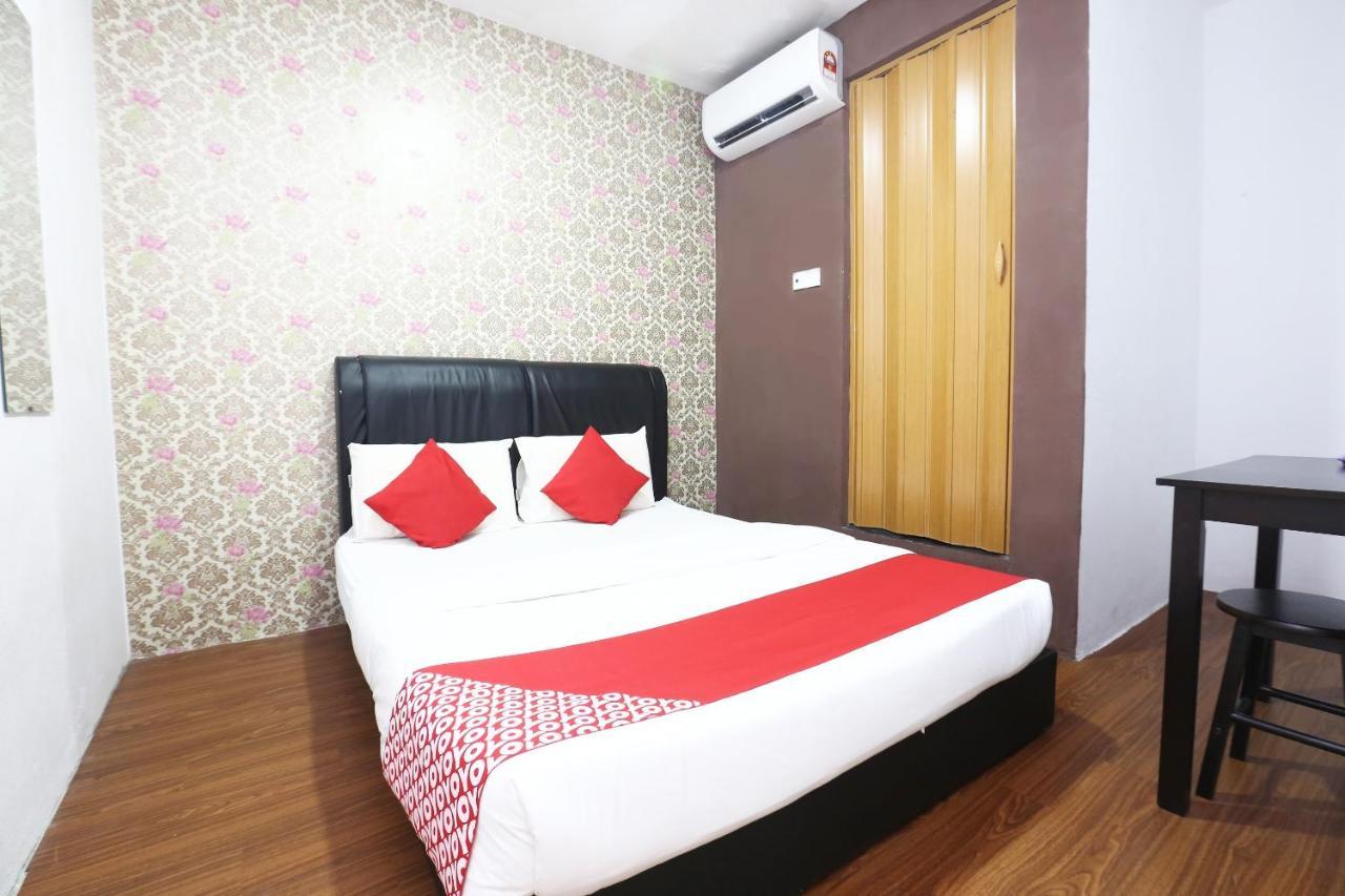 Oyo 717 Mr J Hotel Wakaf Che Yeh 2 Zewnętrze zdjęcie