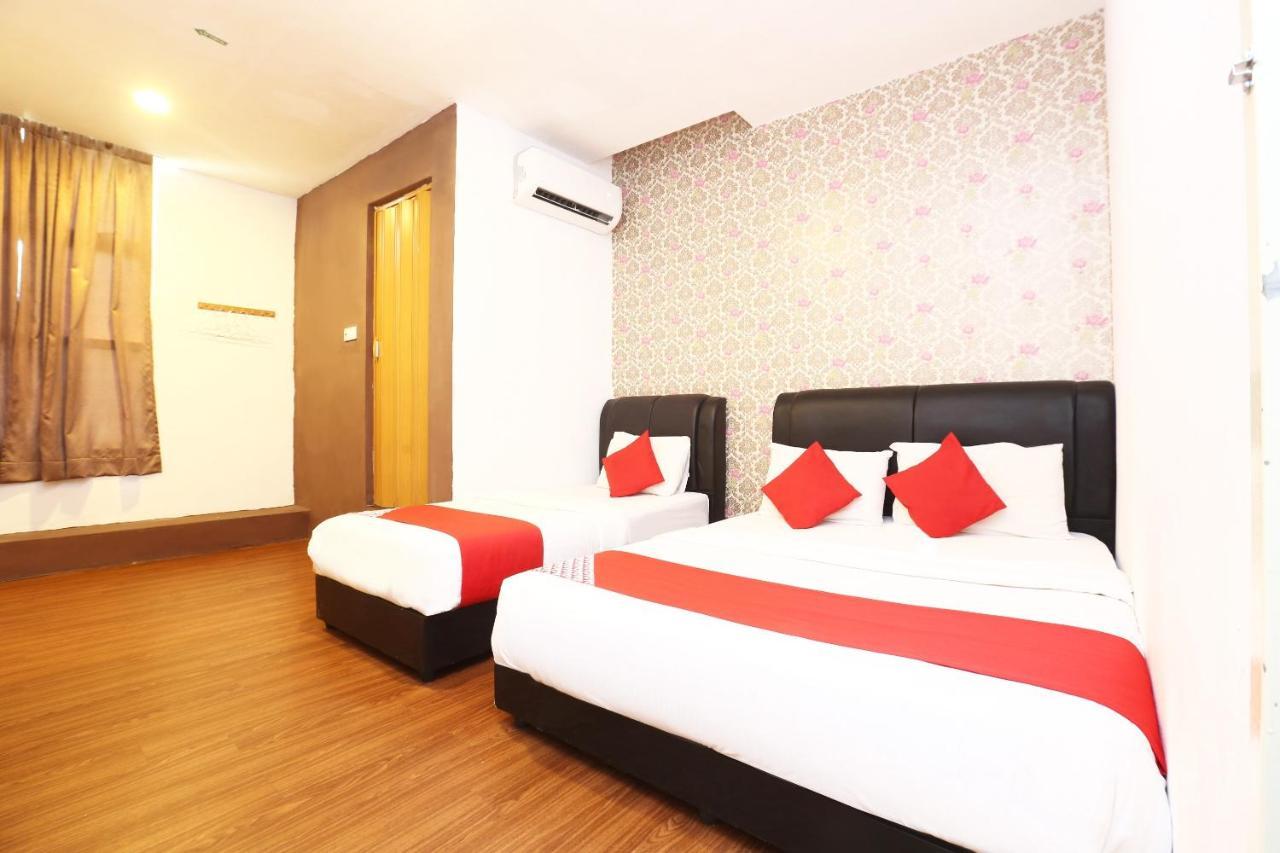 Oyo 717 Mr J Hotel Wakaf Che Yeh 2 Zewnętrze zdjęcie