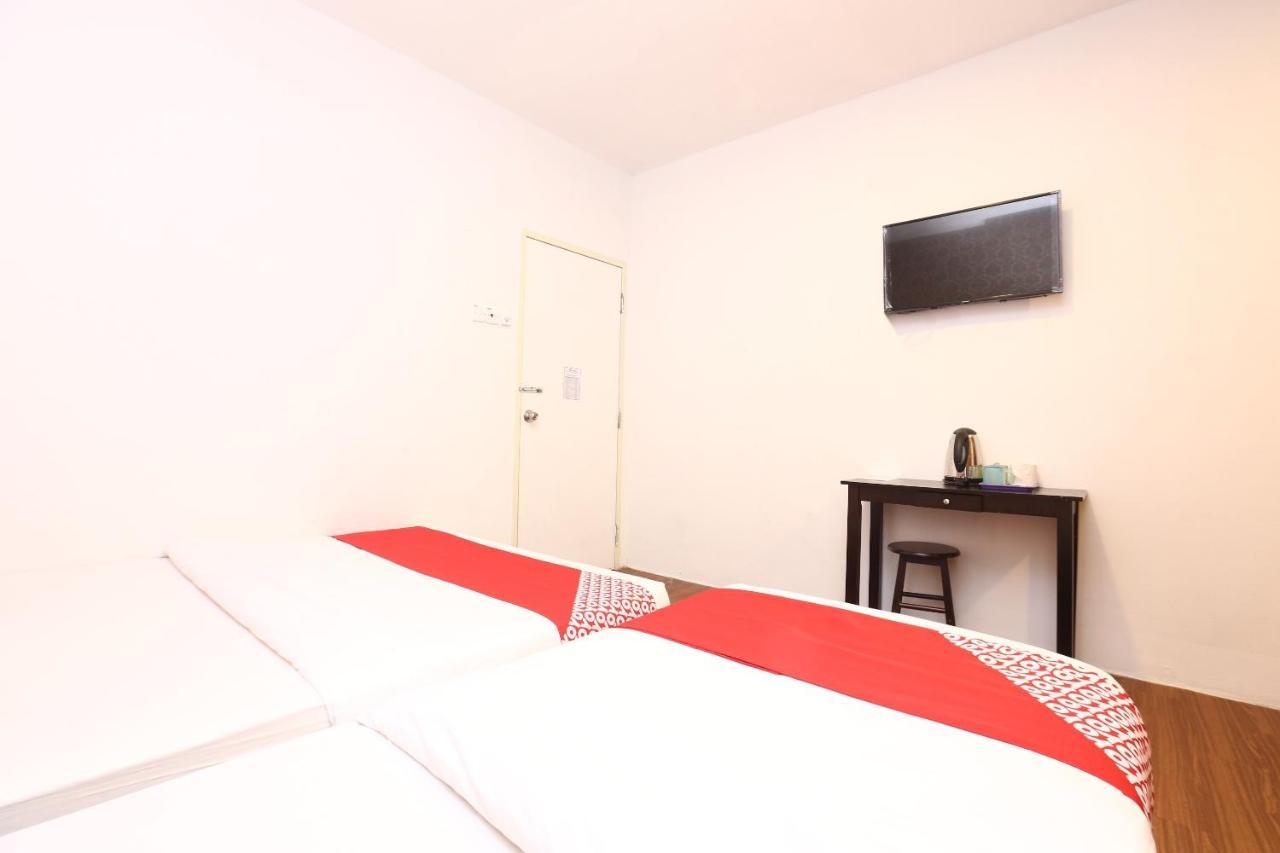 Oyo 717 Mr J Hotel Wakaf Che Yeh 2 Zewnętrze zdjęcie