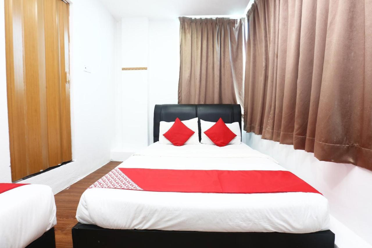 Oyo 717 Mr J Hotel Wakaf Che Yeh 2 Zewnętrze zdjęcie