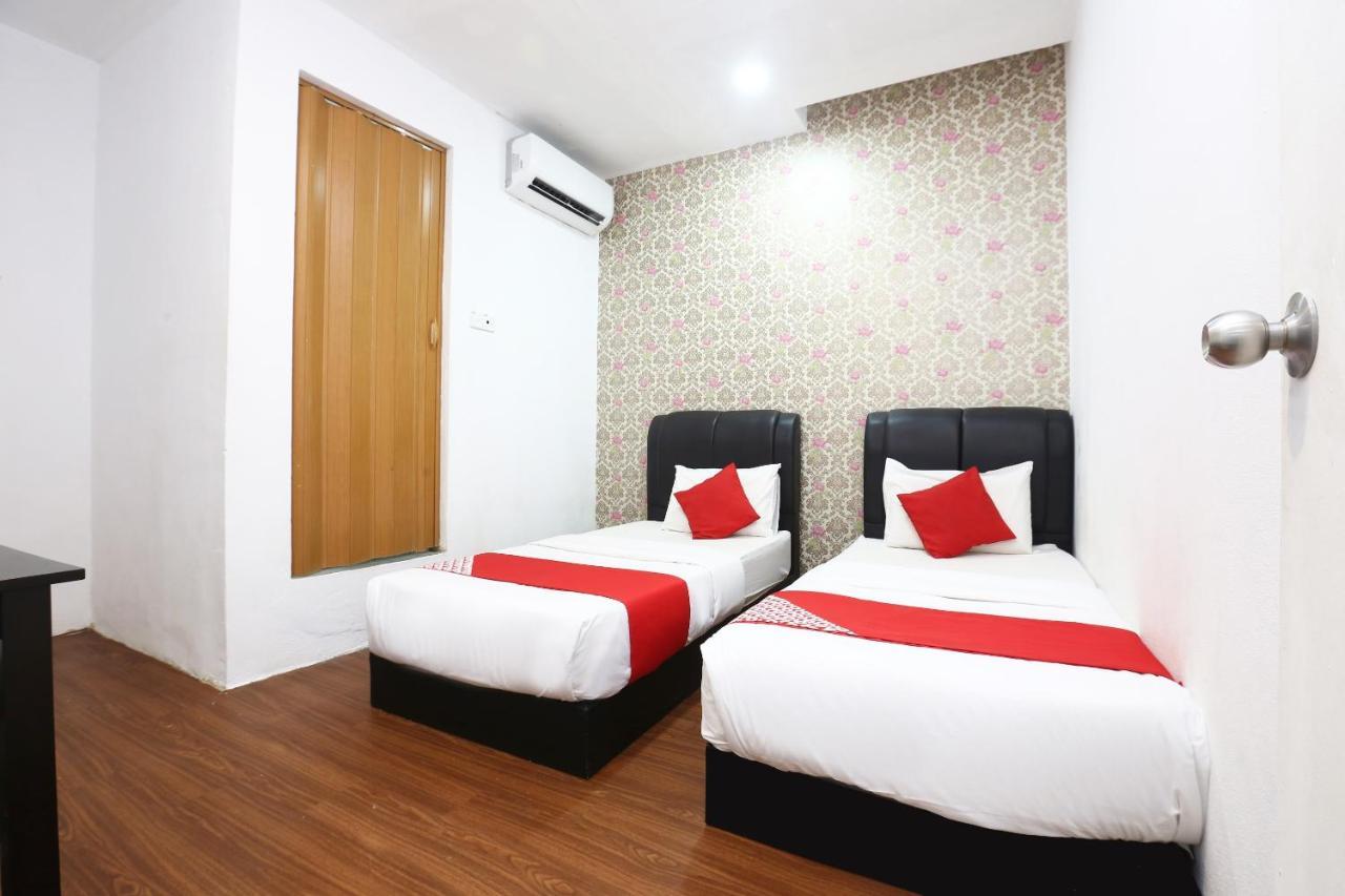 Oyo 717 Mr J Hotel Wakaf Che Yeh 2 Zewnętrze zdjęcie